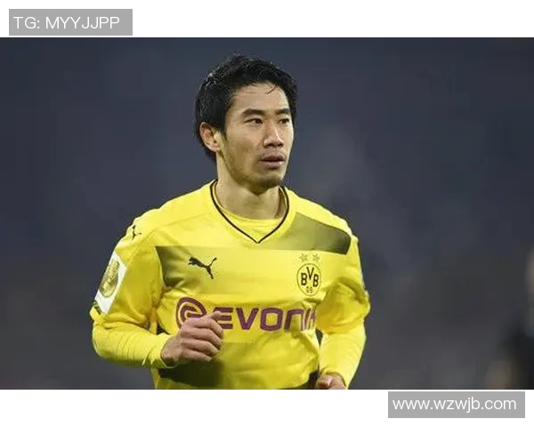 日本现役足球明星香川真司的职业生涯与成就回顾 日本现役足球明星香川真司的职业生涯与成就回顾